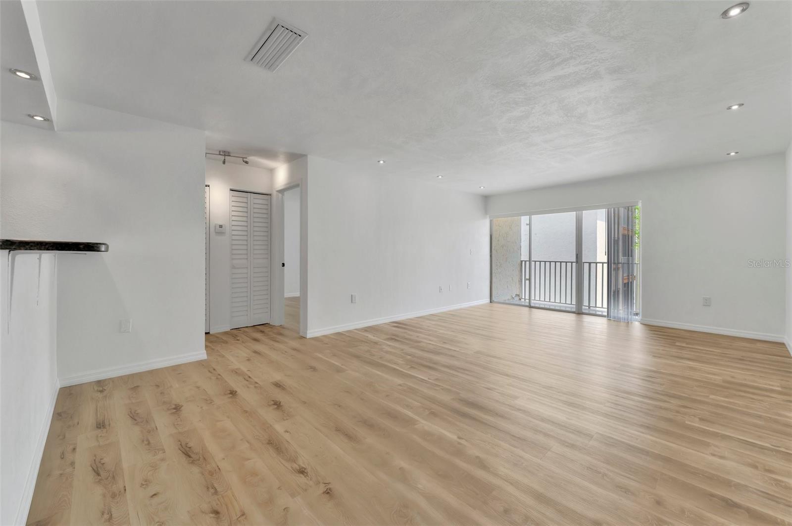 592 100TH AVE N #201 — photo 10