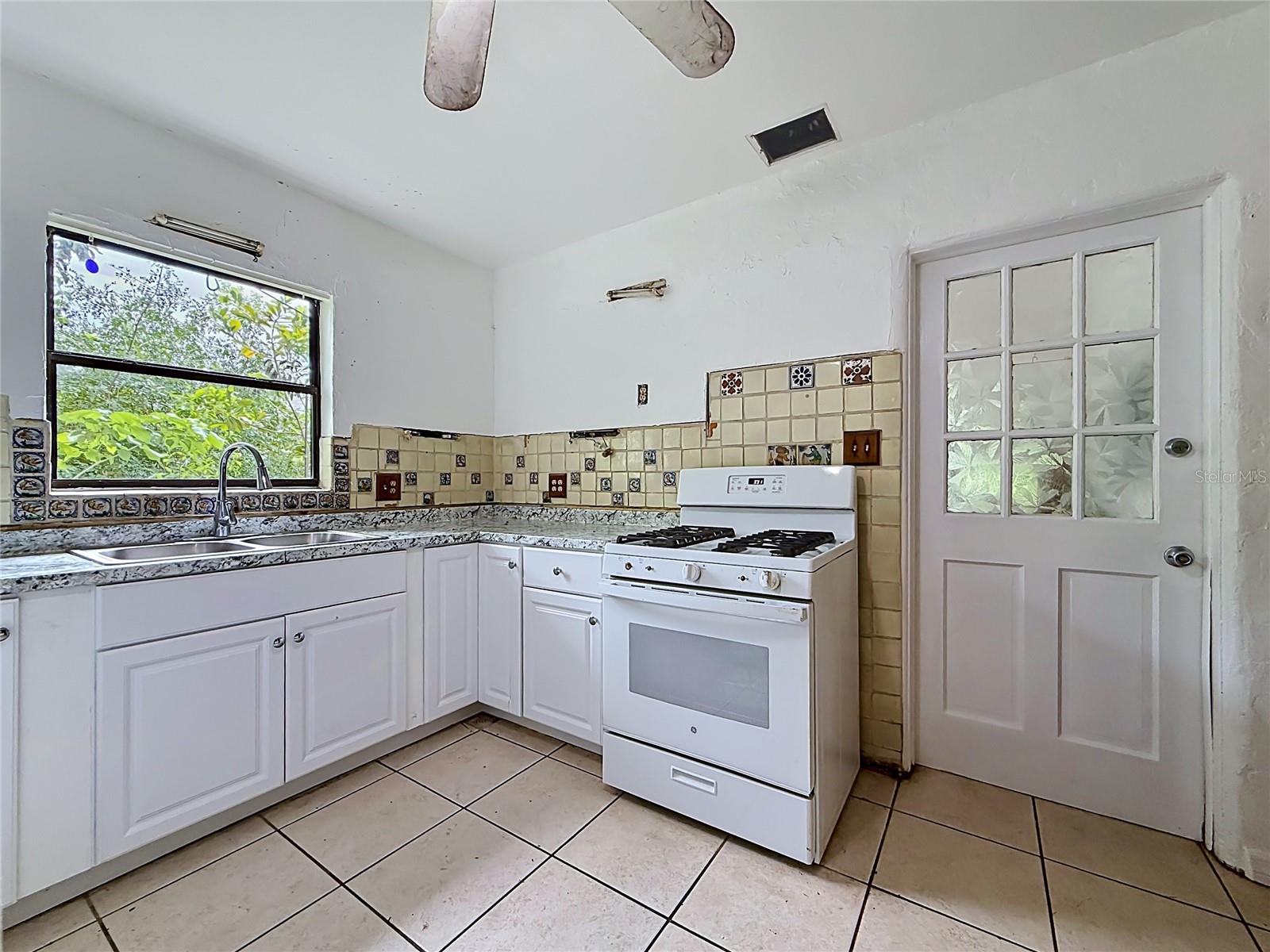 6330 EMERSON AVE S — photo 12
