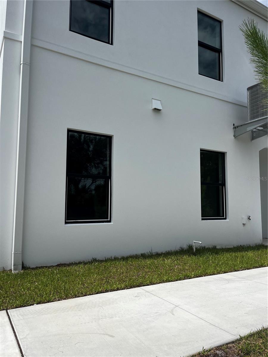 4363 CAMBIO GARDENS CT — photo 3