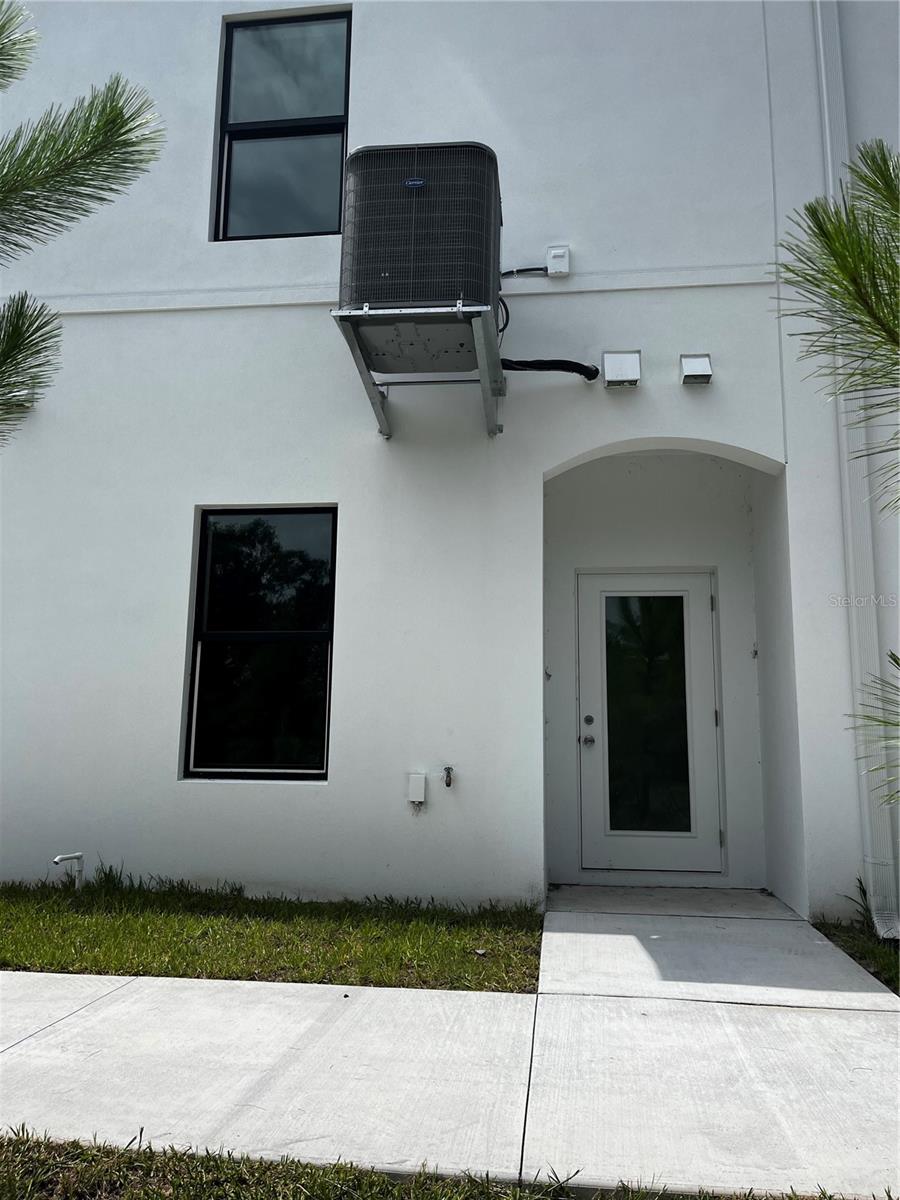 4363 CAMBIO GARDENS CT — photo 2