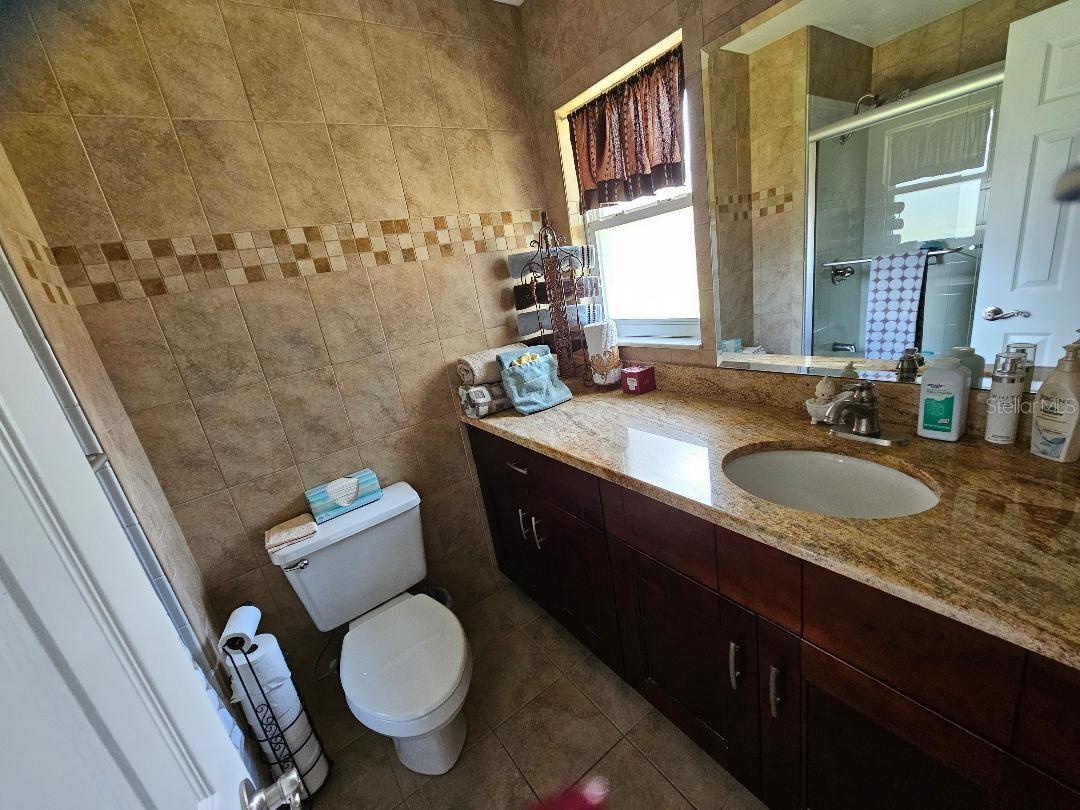 708 BRANNEN CIR — photo 36