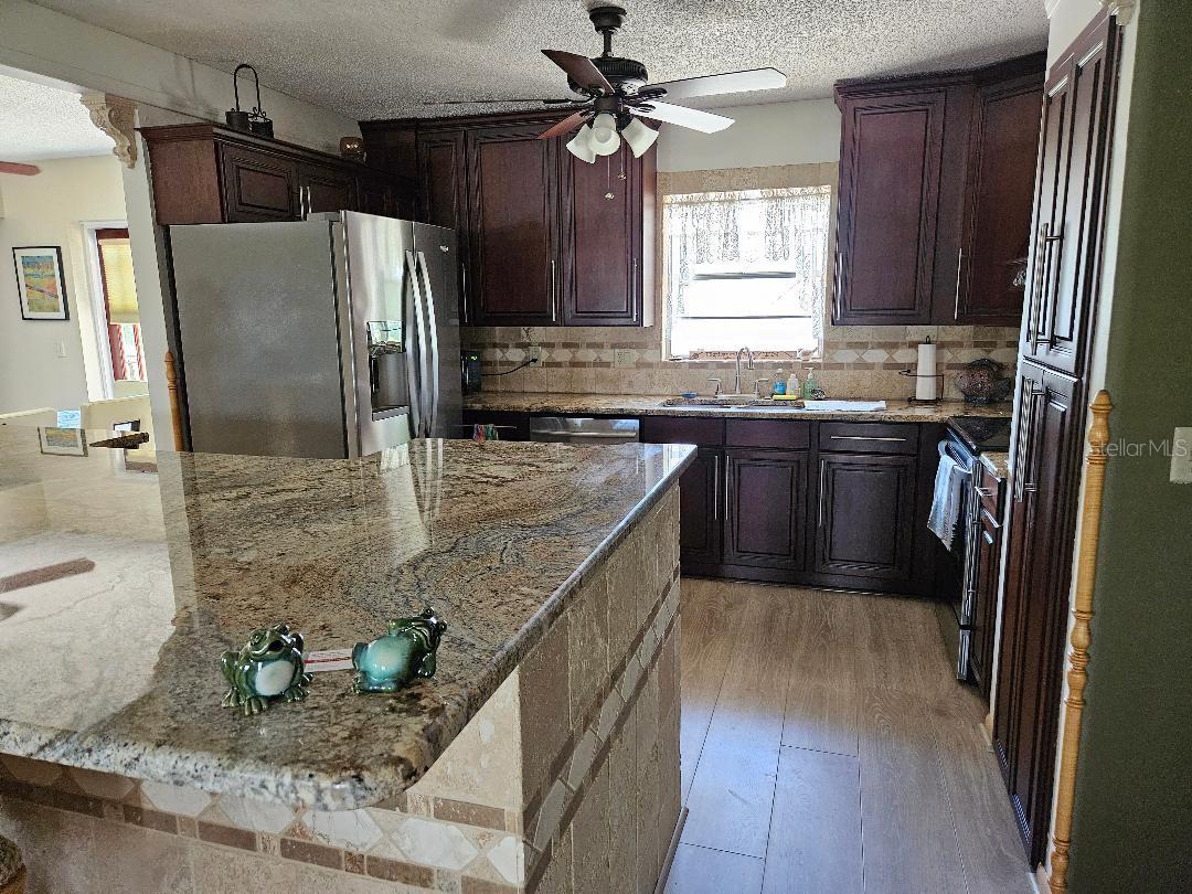 708 BRANNEN CIR — photo 19