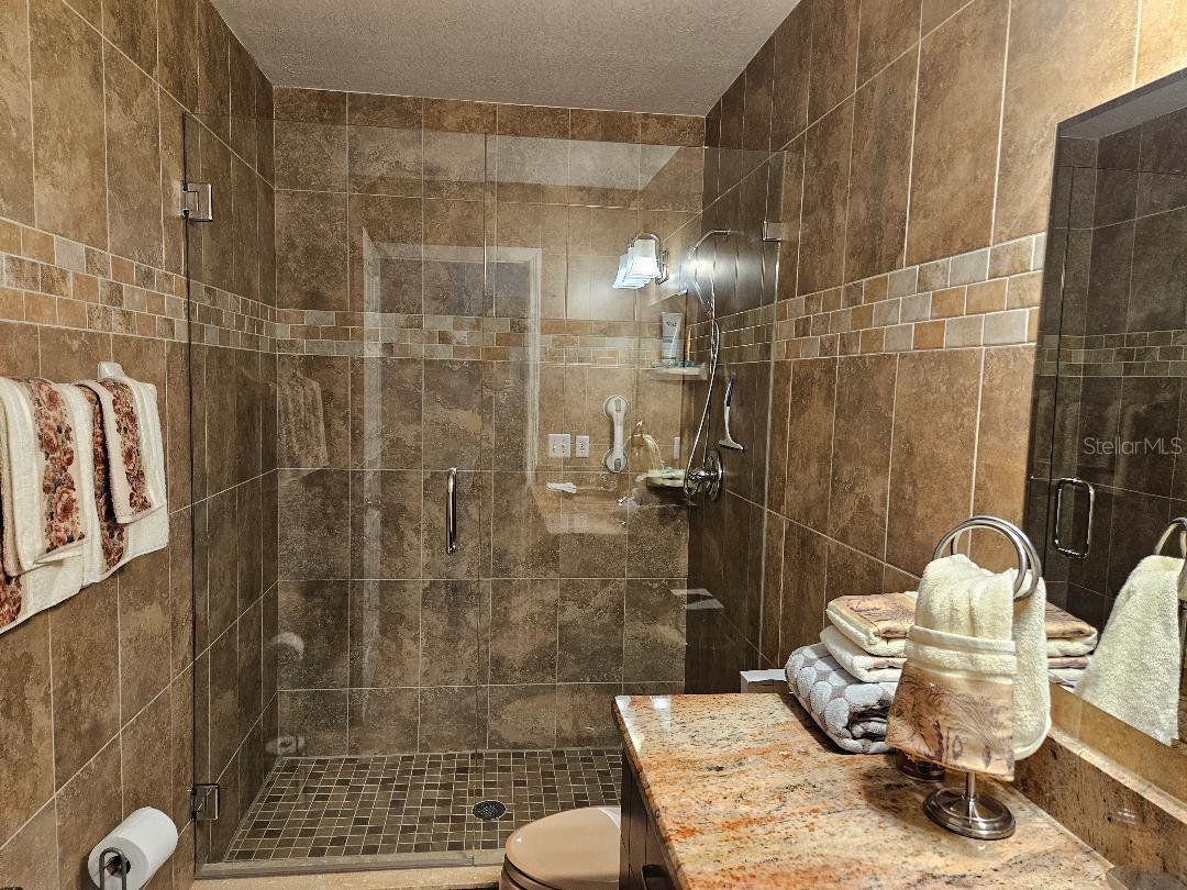 708 BRANNEN CIR — photo 34