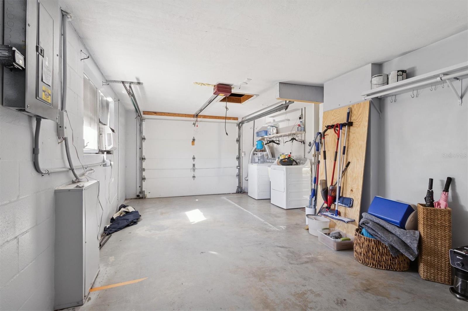 7608 REDCOAT AVE — photo 24