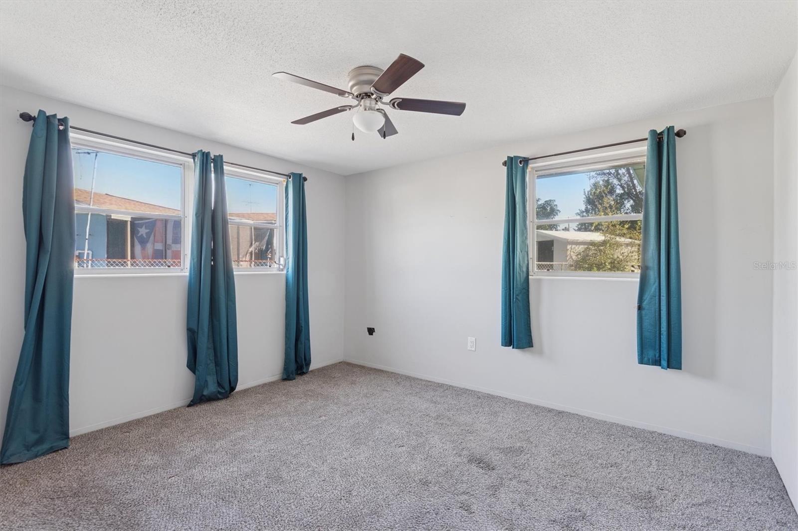 7608 REDCOAT AVE — photo 13