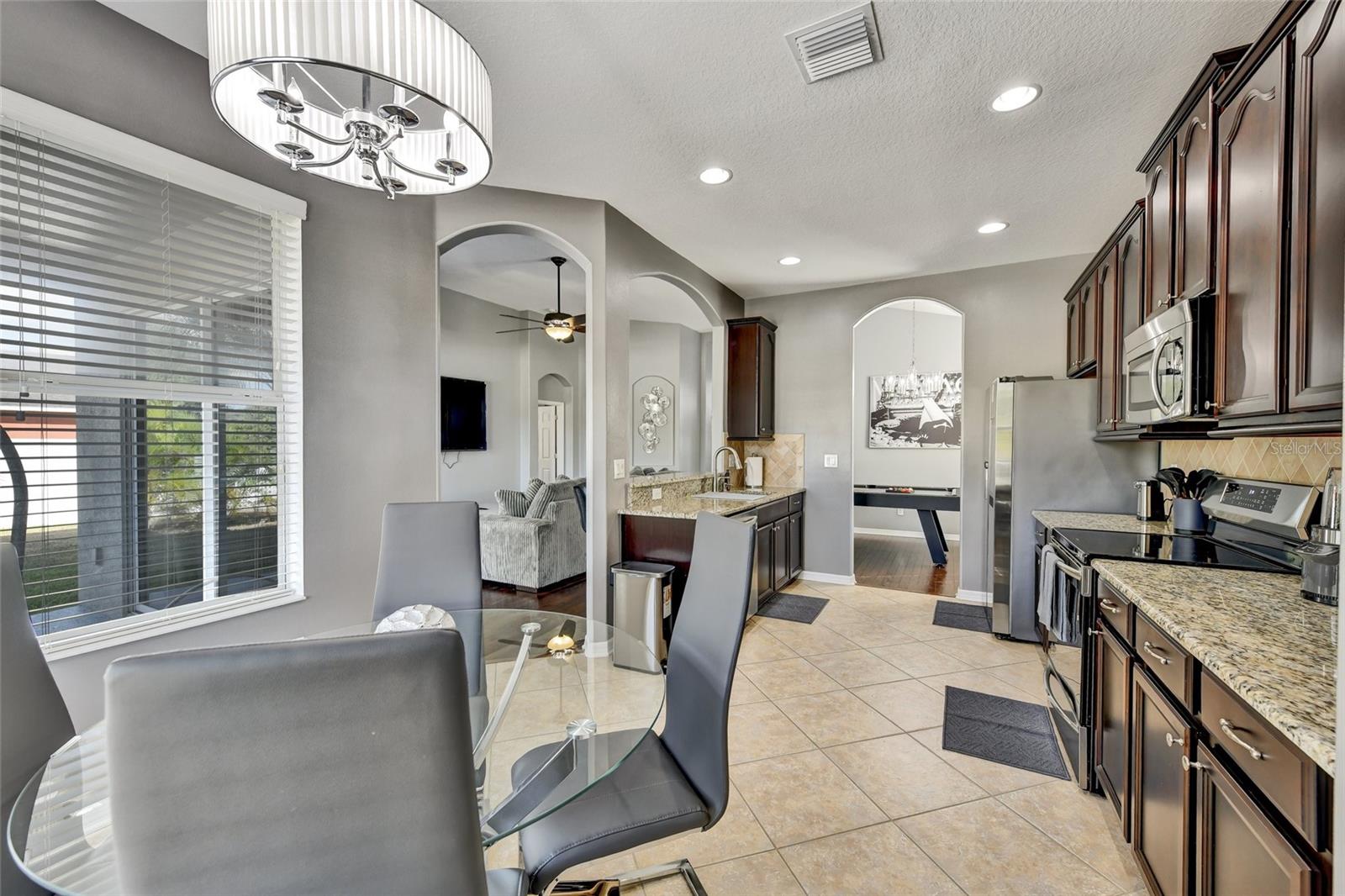 7514 FOREST MERE DR — photo 13
