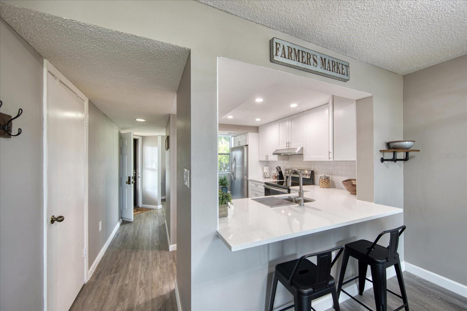 1324 PASADENA AVE S #201 — photo 9