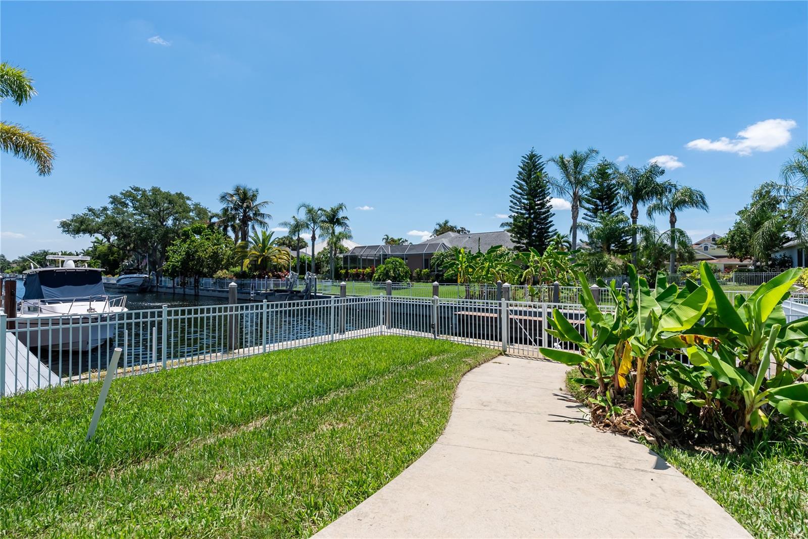4306 BARRACUDA DR — photo 22