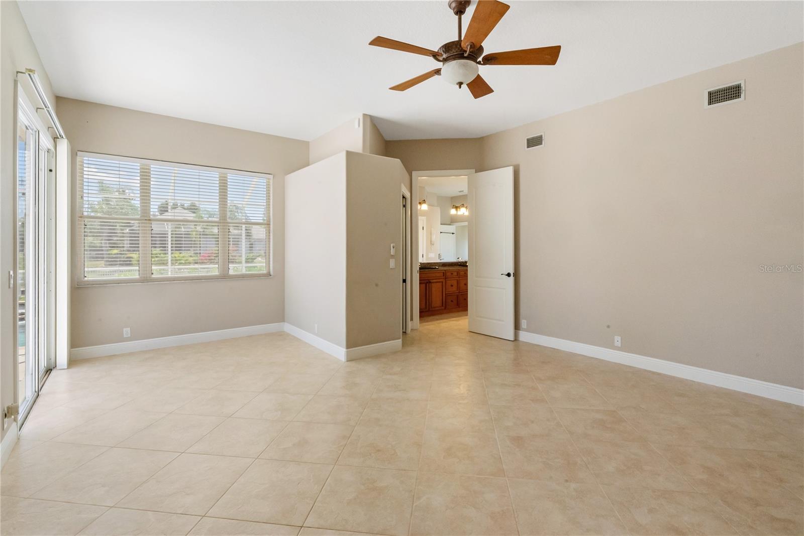 4306 BARRACUDA DR — photo 54