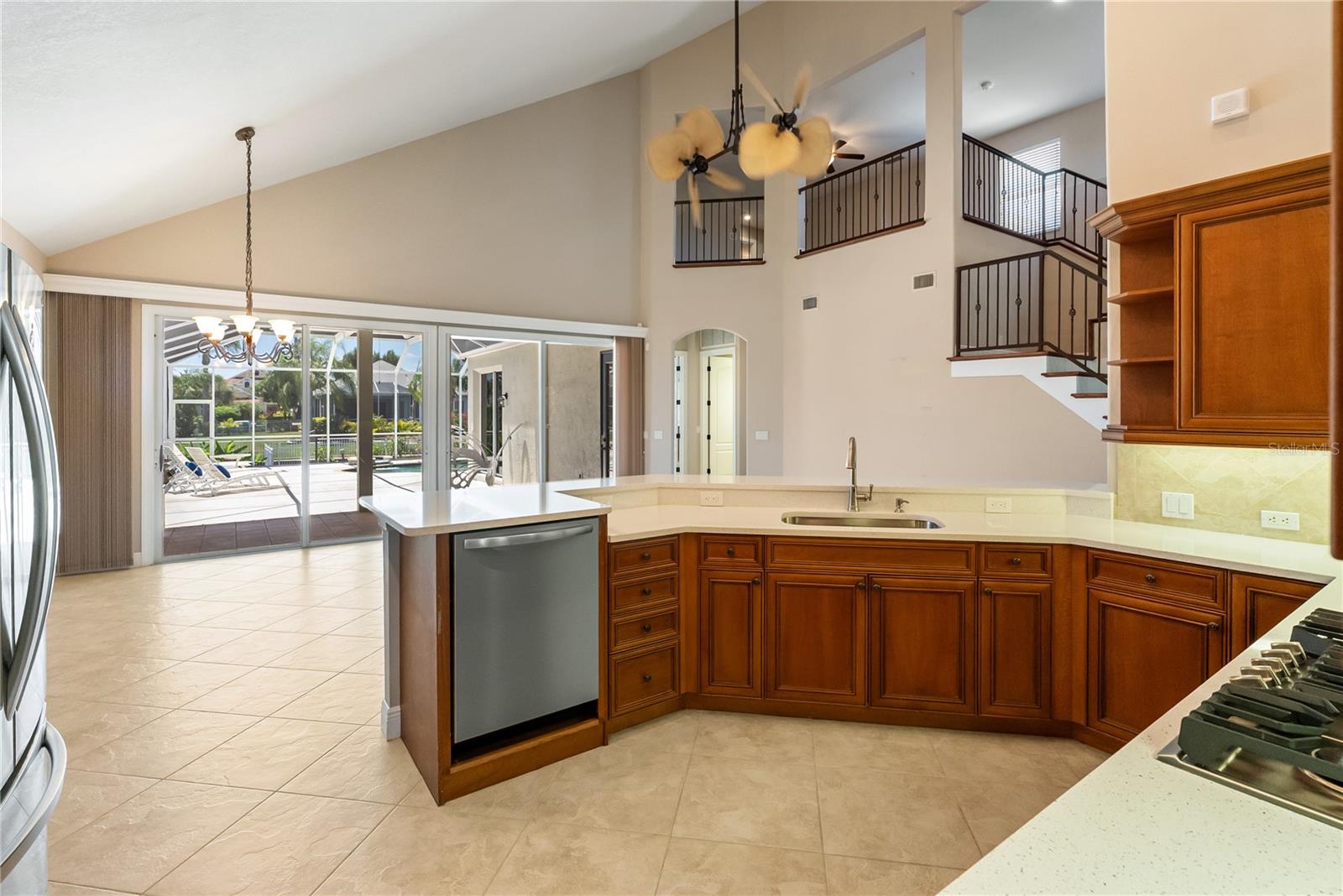 4306 BARRACUDA DR — photo 51