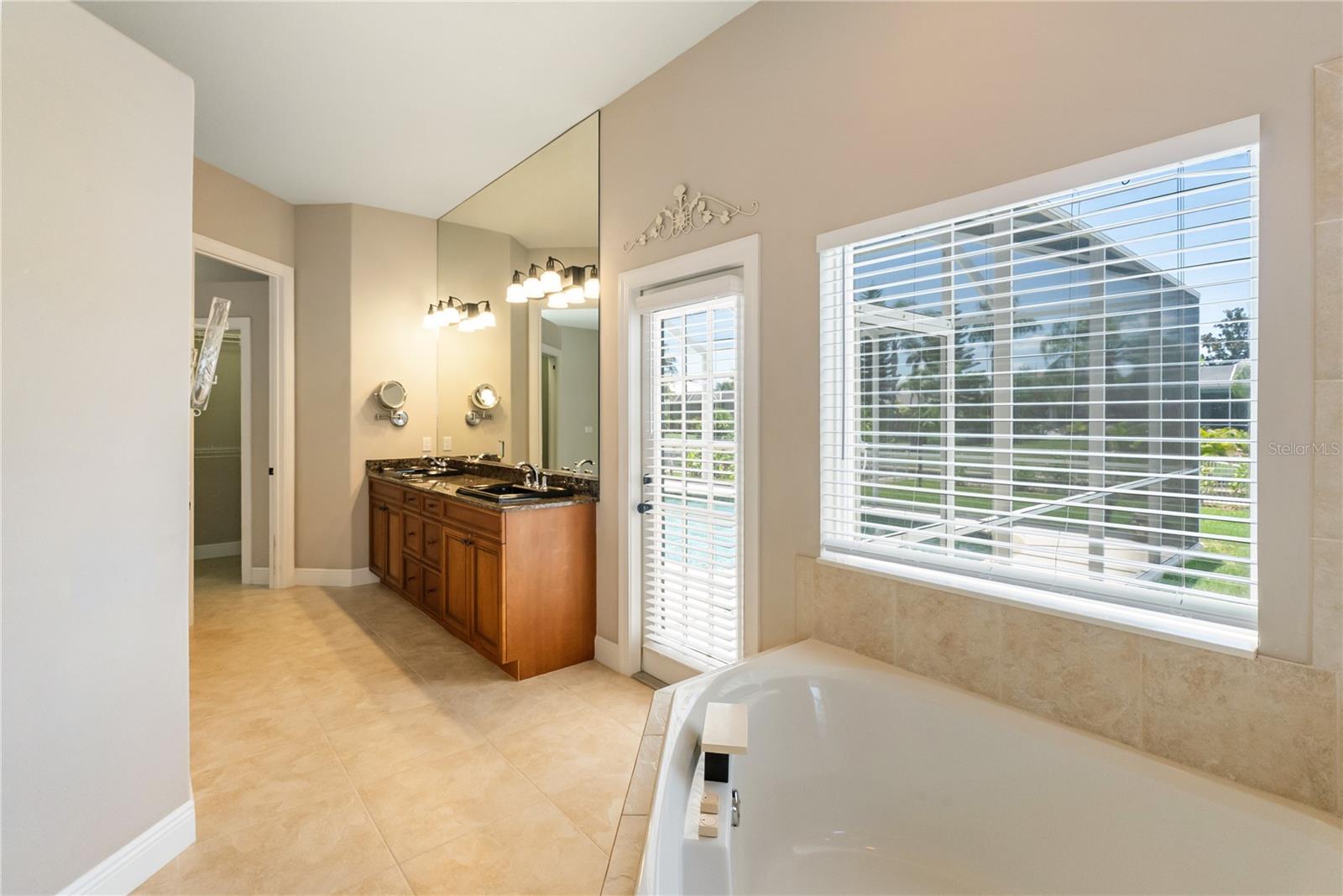 4306 BARRACUDA DR — photo 62