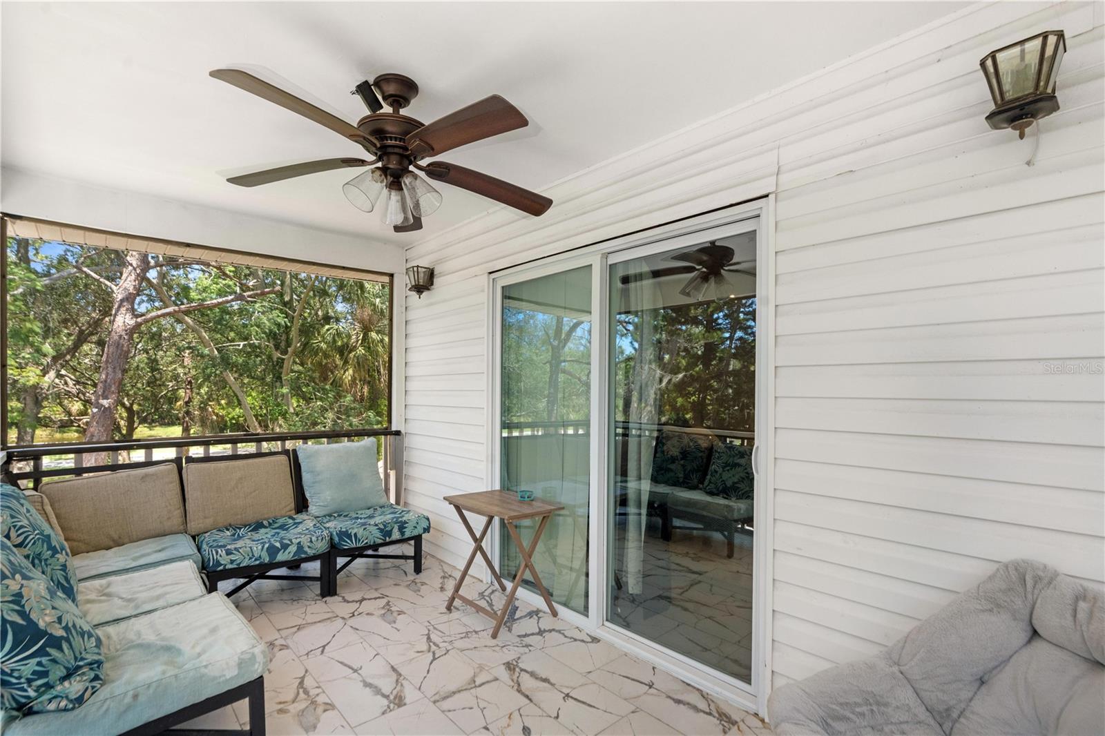 7803 CADILLAC AVE — photo 26