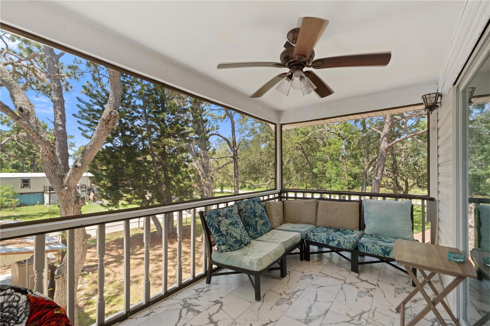 7803 CADILLAC AVE — photo 24