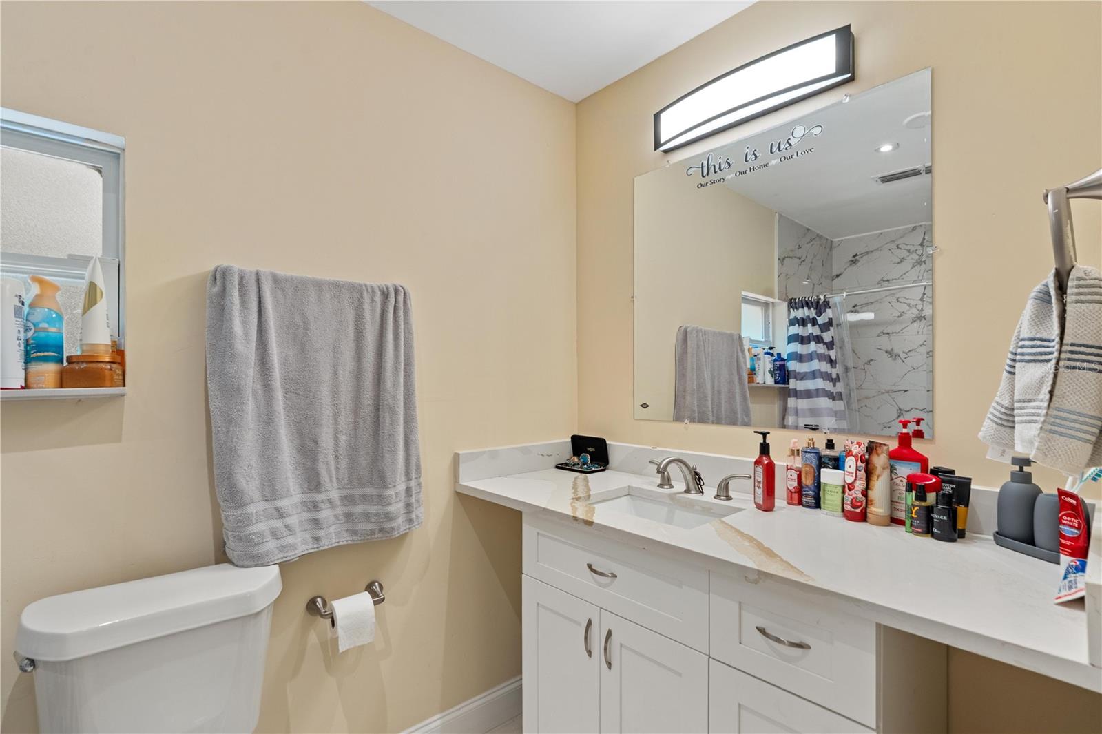 7803 CADILLAC AVE — photo 22