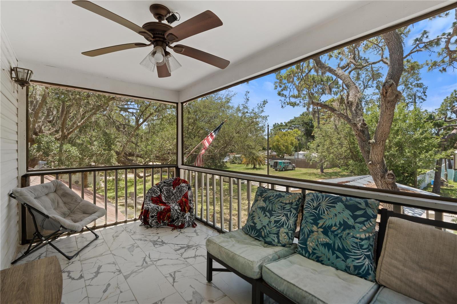 7803 CADILLAC AVE — photo 25