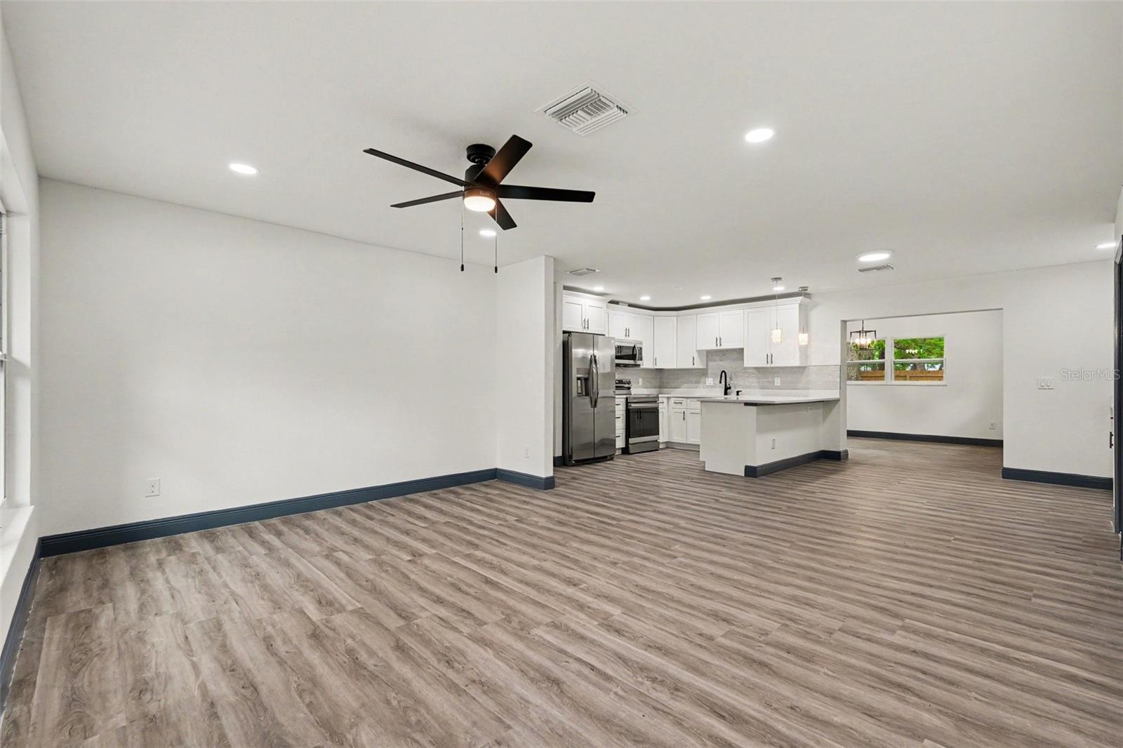 10131 FIELD ST — photo 7