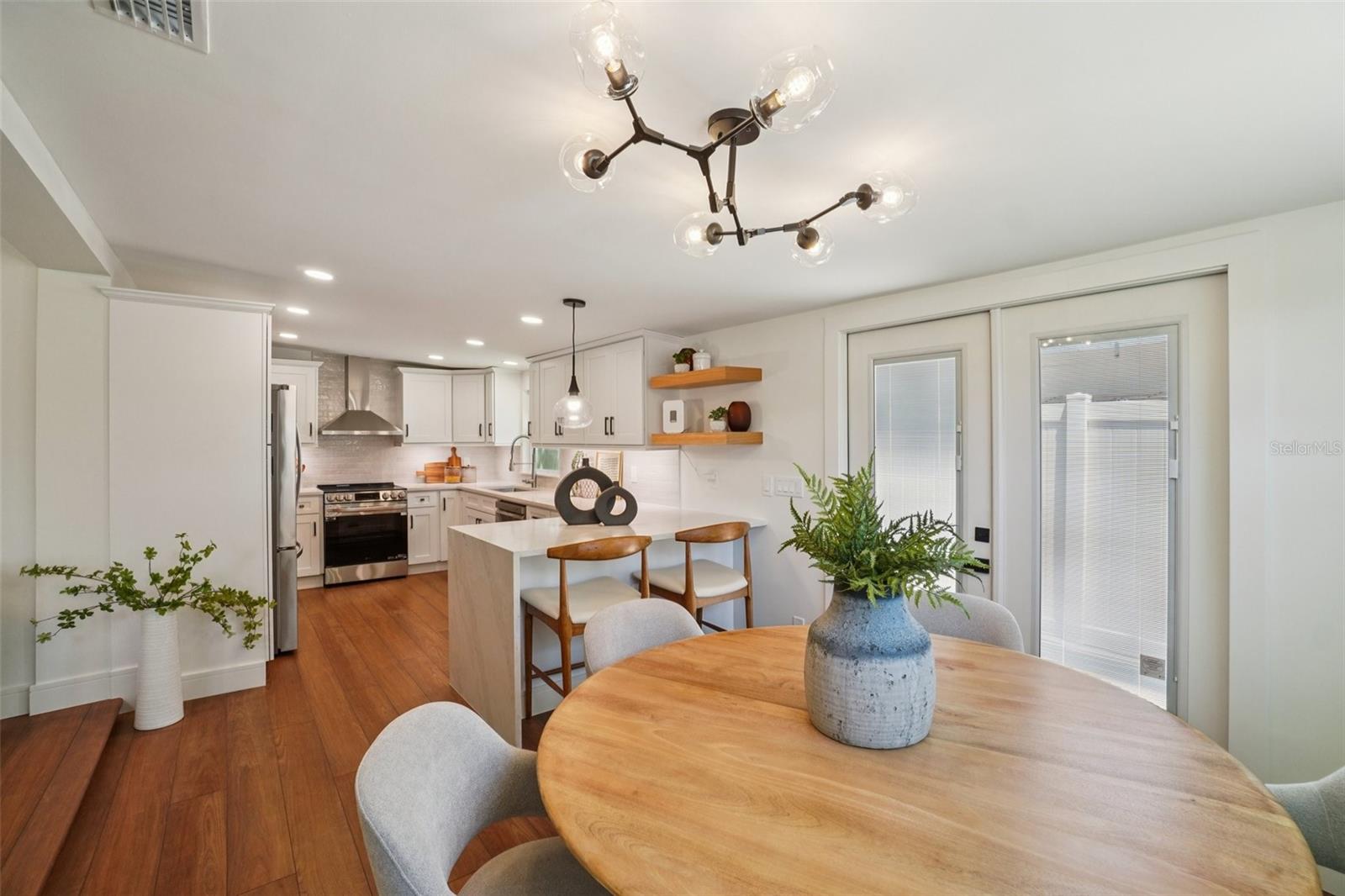 3123 W LA SALLE ST — photo 8