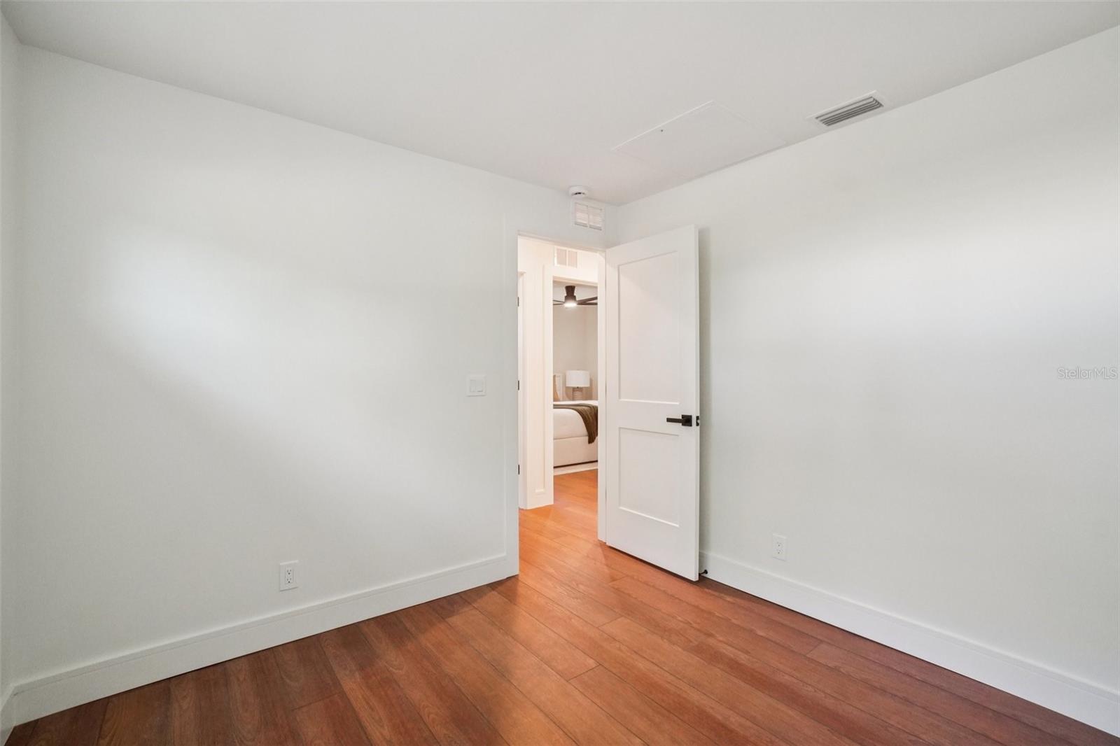 3123 W LA SALLE ST — photo 33