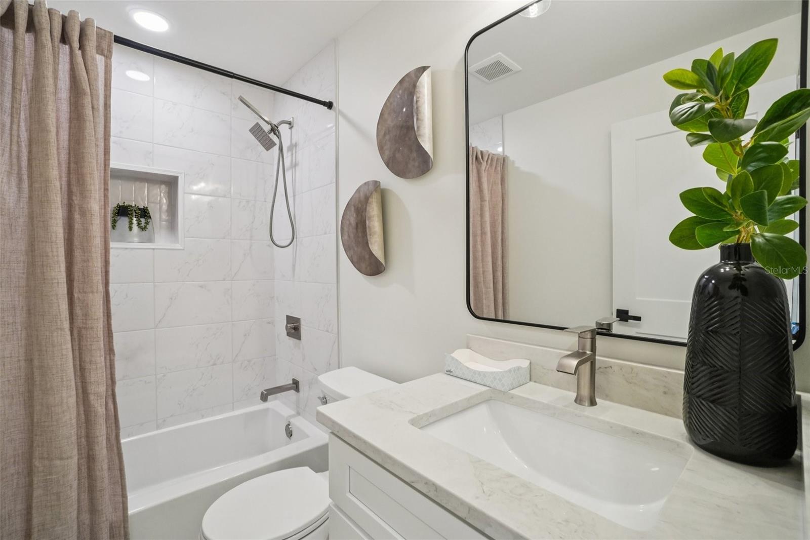 3123 W LA SALLE ST — photo 29