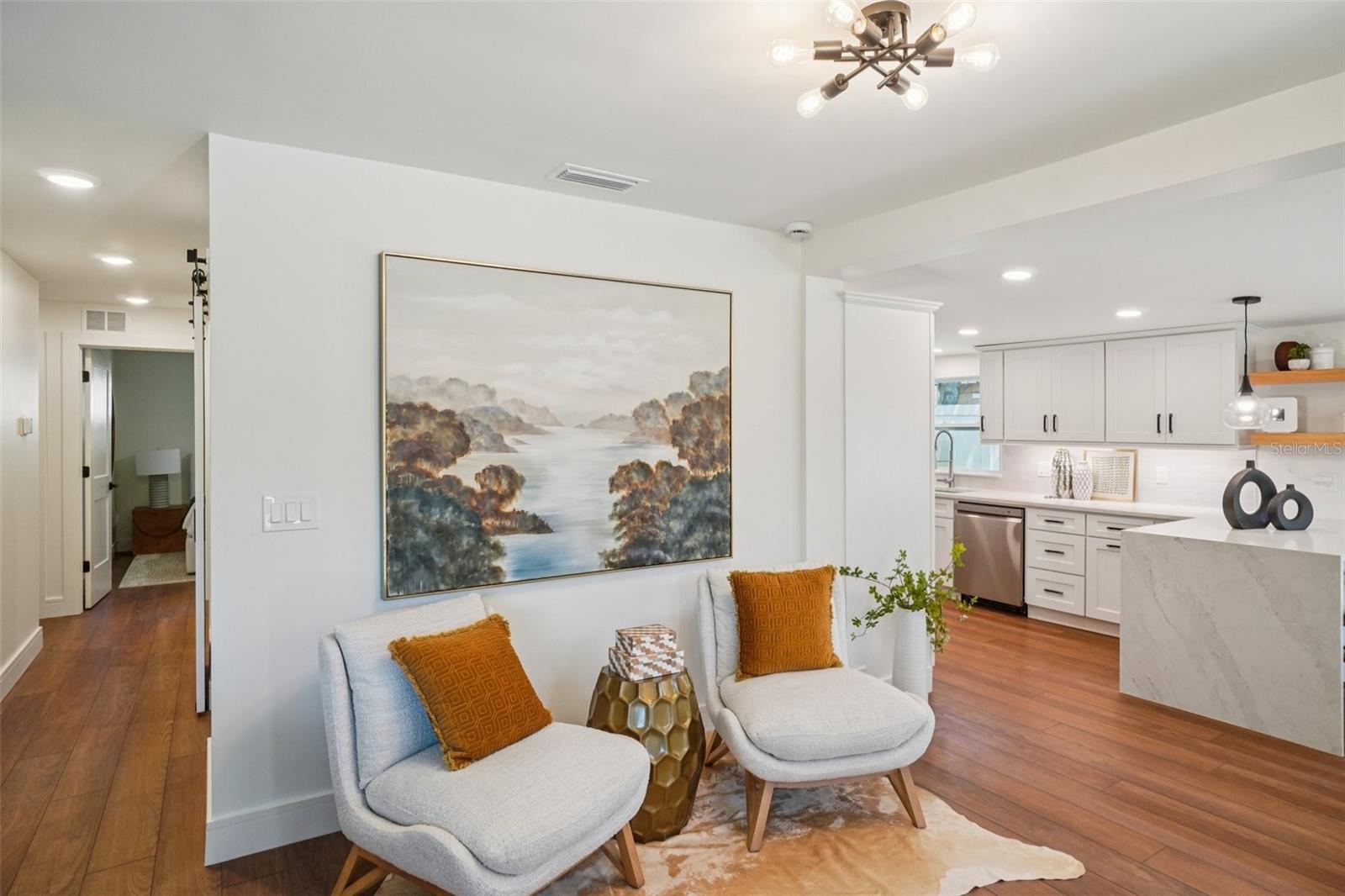 3123 W LA SALLE ST — photo 3