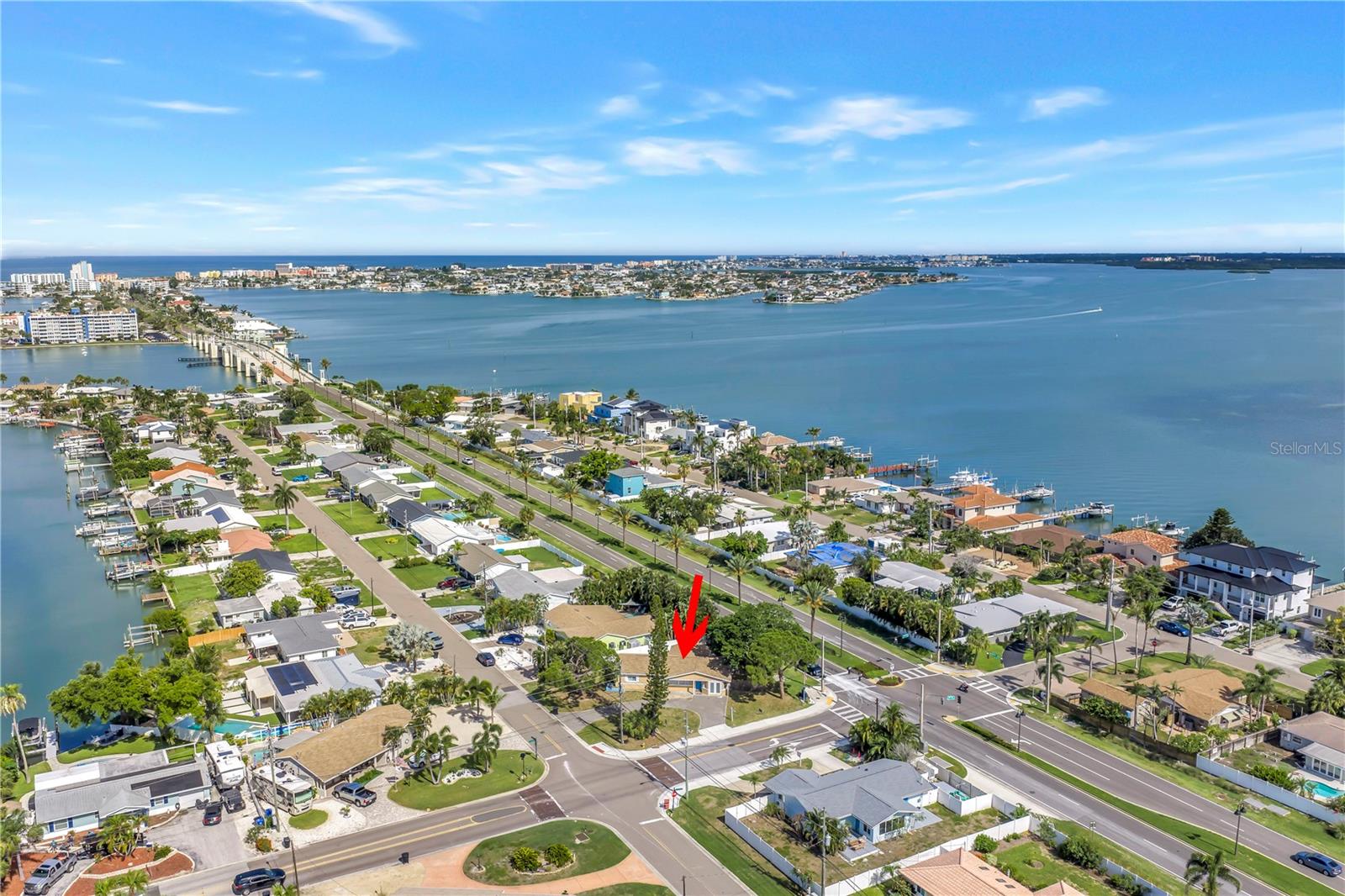 7901 CAUSEWAY BLVD S — photo 20