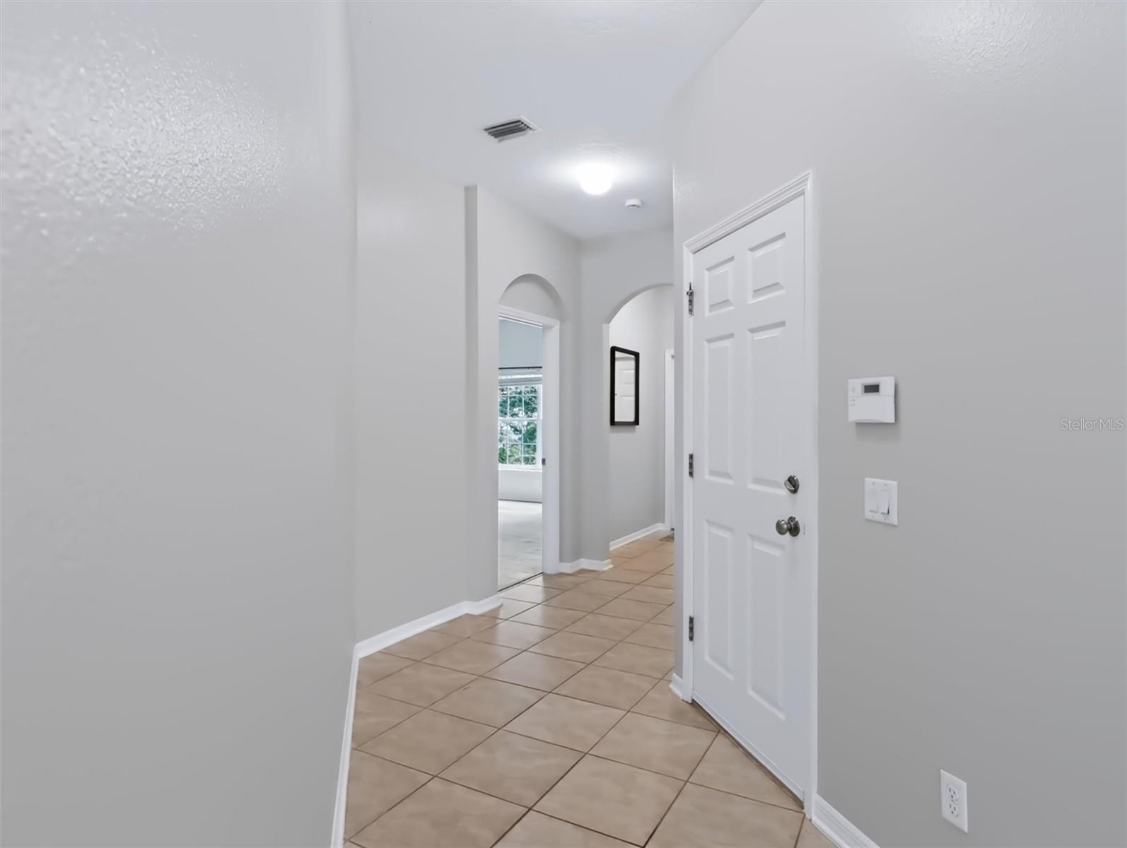 620 CHESNEY DR — photo 12