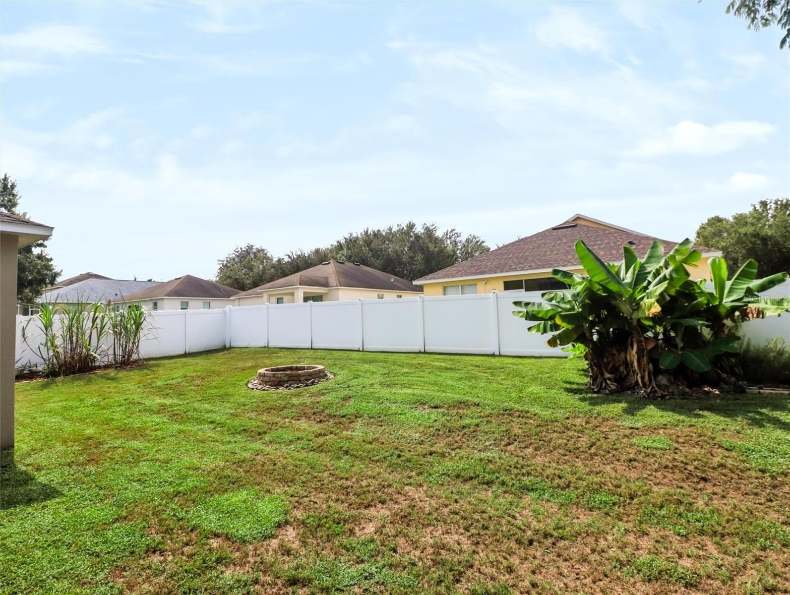 620 CHESNEY DR — photo 47