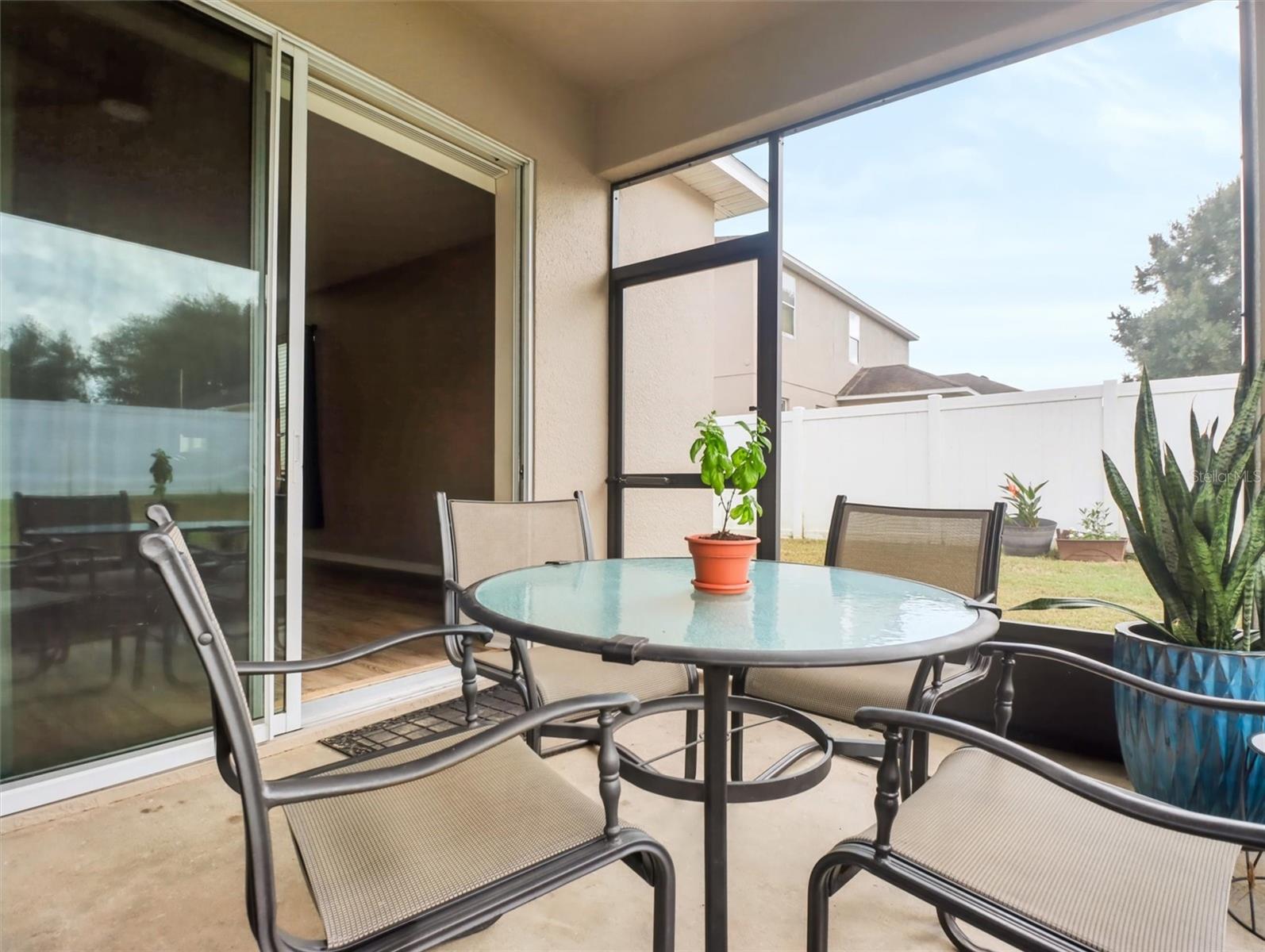 620 CHESNEY DR — photo 44