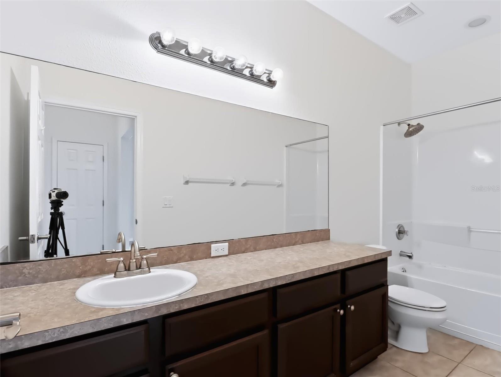 620 CHESNEY DR — photo 24