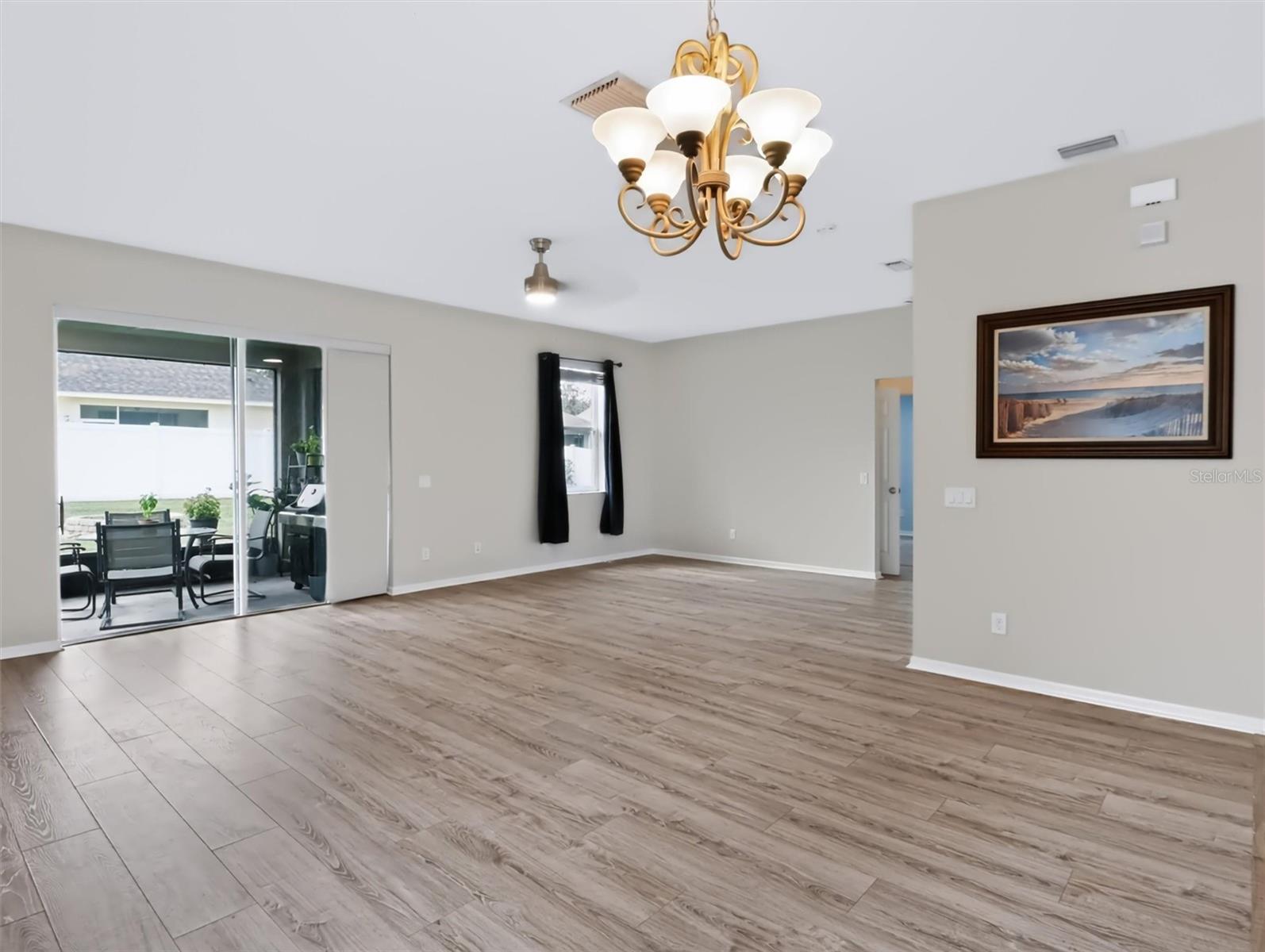 620 CHESNEY DR — photo 16