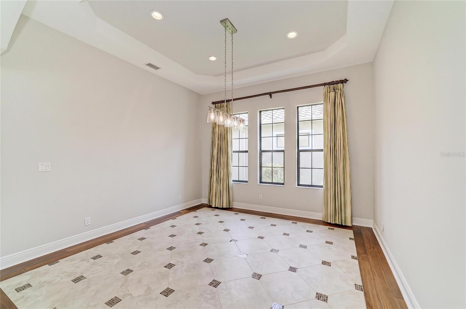 7361 WEXFORD CT — photo 12