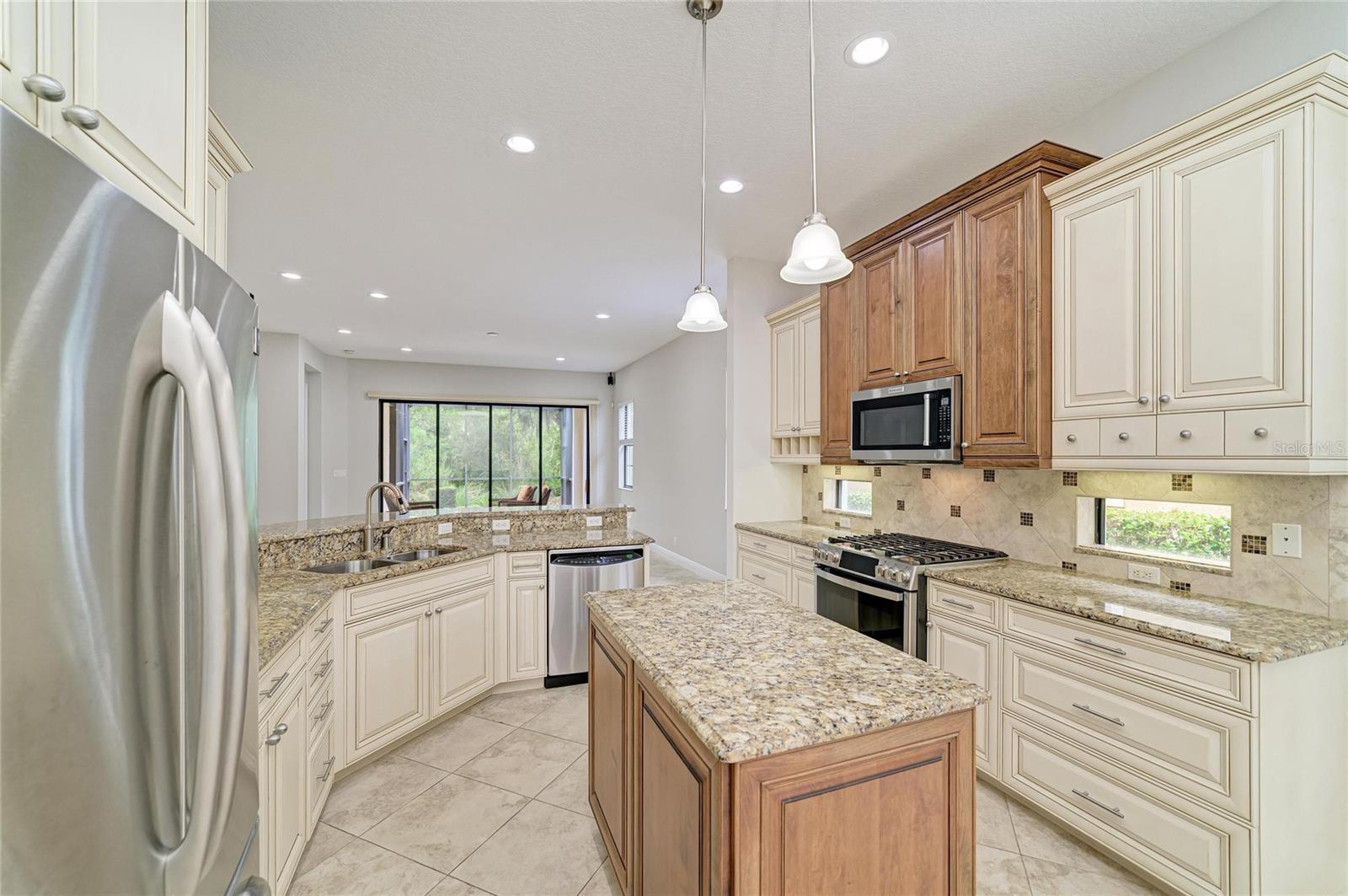 7361 WEXFORD CT — photo 20