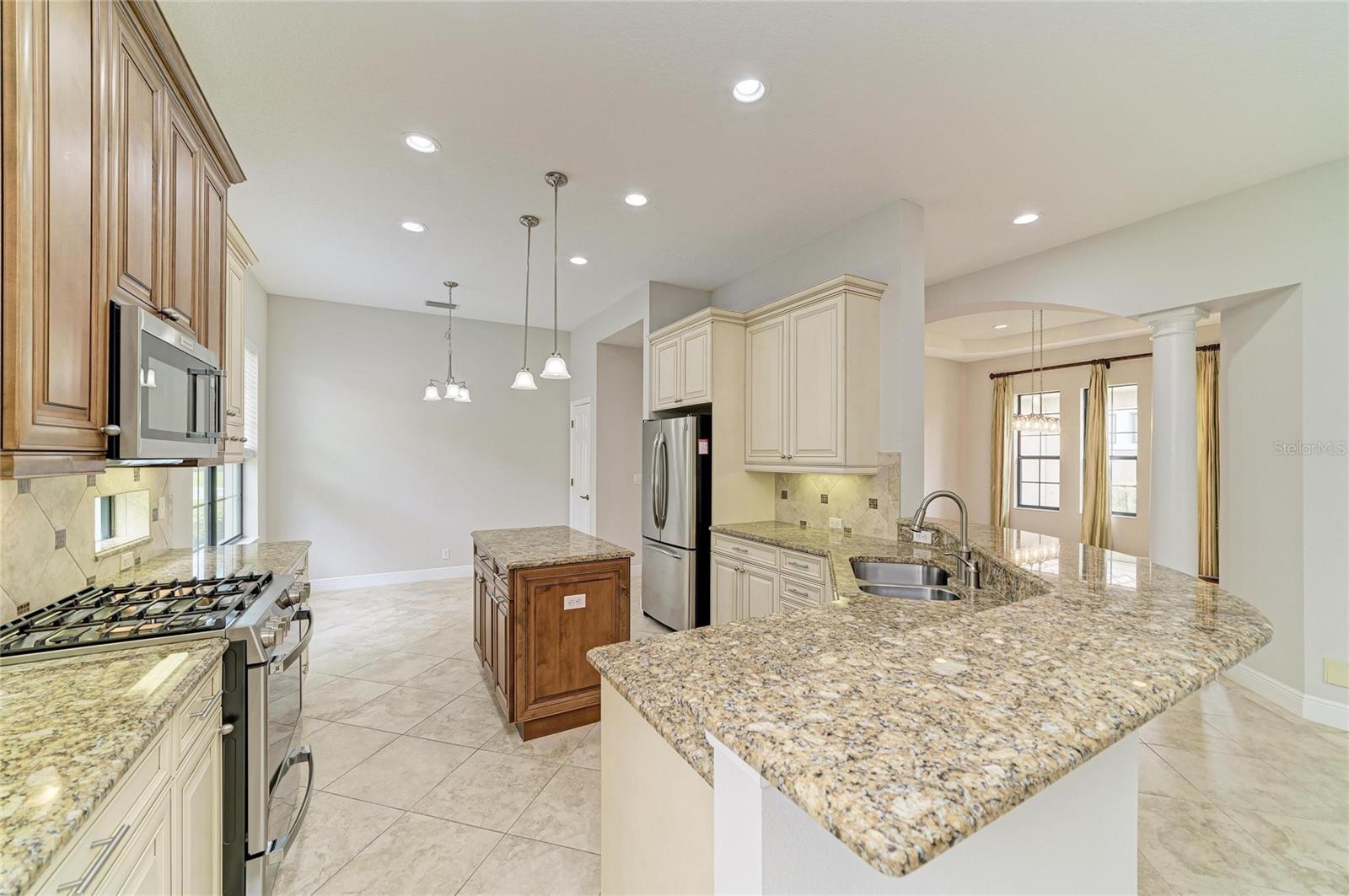 7361 WEXFORD CT — photo 16