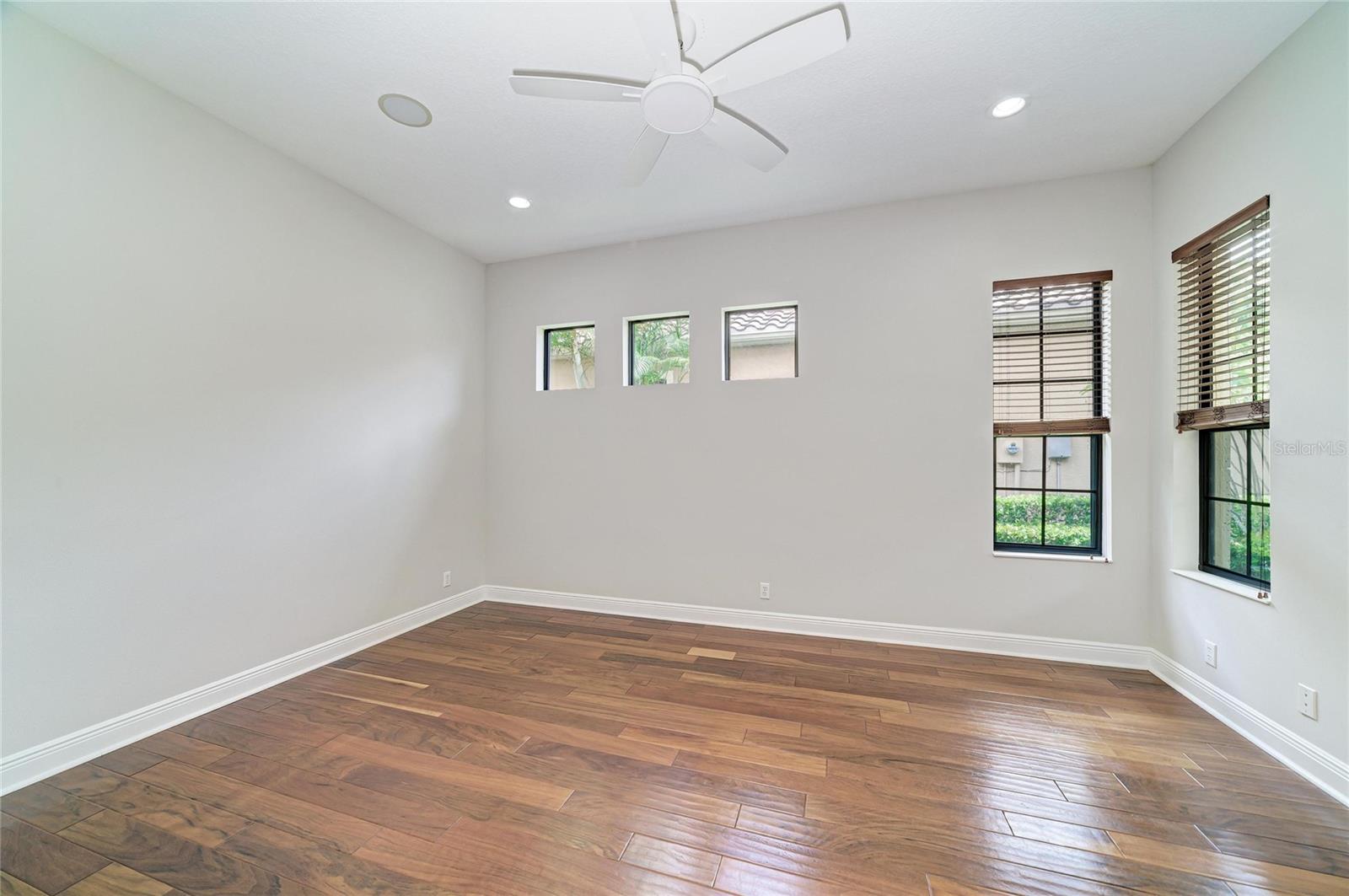 7361 WEXFORD CT — photo 39