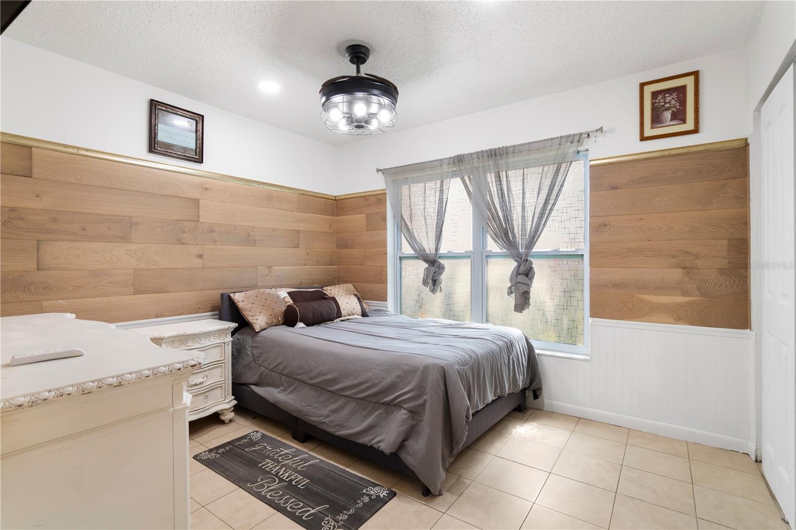 613 FOREST HILLS DR — photo 20
