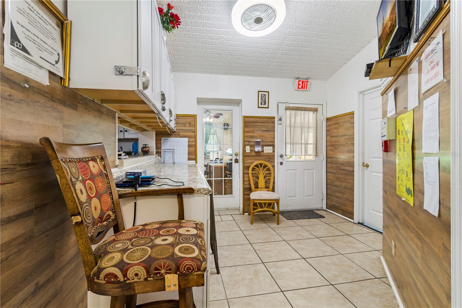 613 FOREST HILLS DR — photo 11