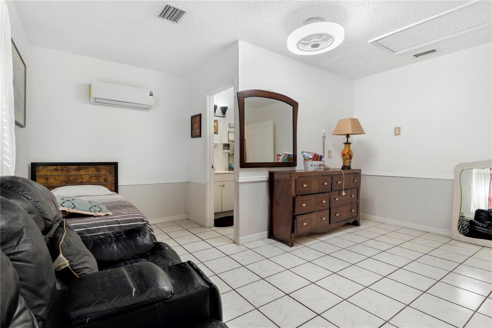 613 FOREST HILLS DR — photo 13