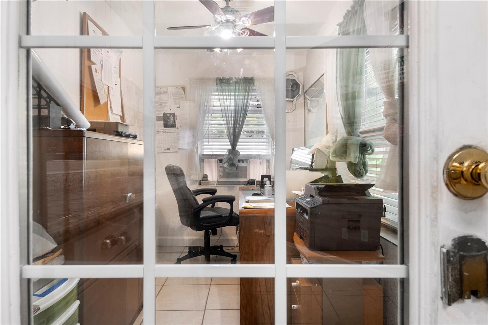 613 FOREST HILLS DR — photo 12
