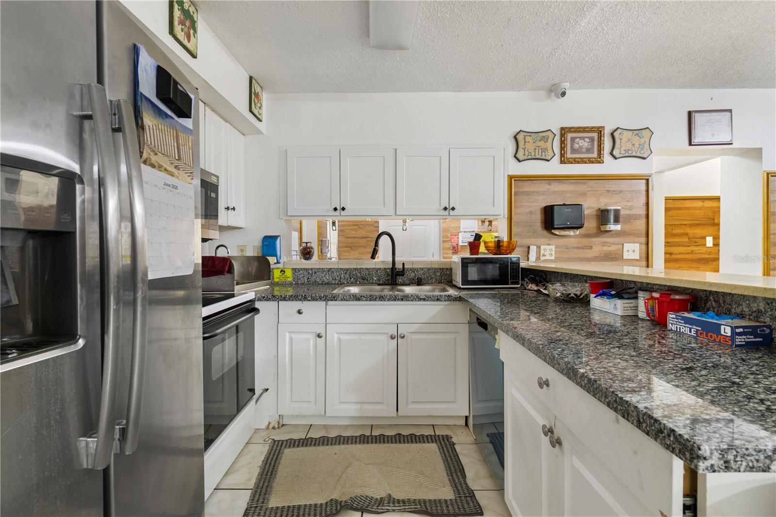 613 FOREST HILLS DR — photo 8