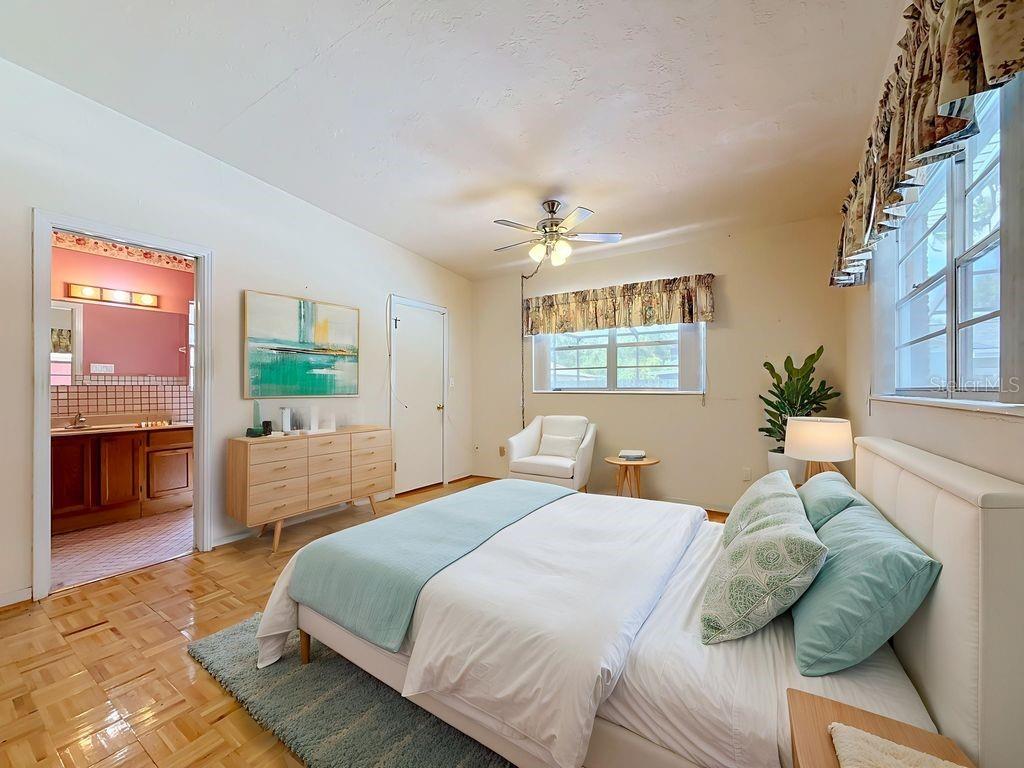 605 COURTNEY DR — photo 19
