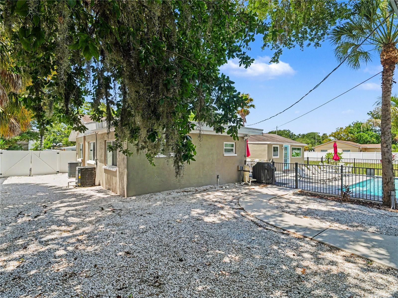 2547 BAHIA VISTA ST — photo 25