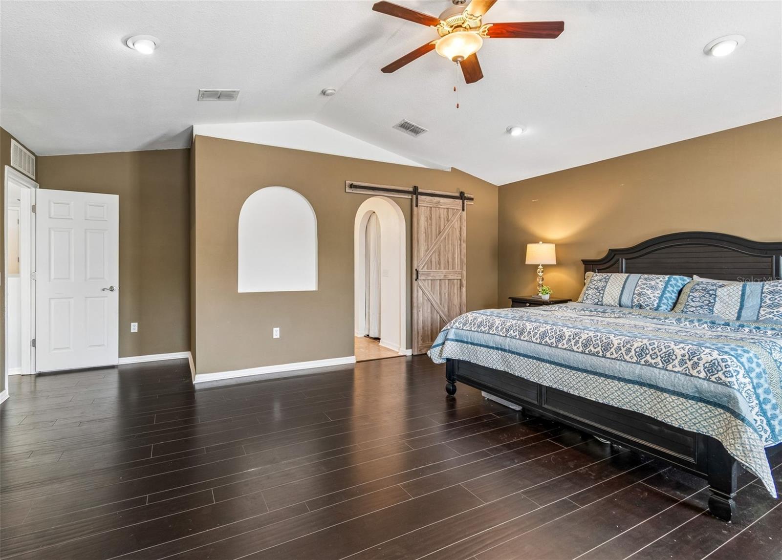 3216 BELLERICAY LN — photo 39