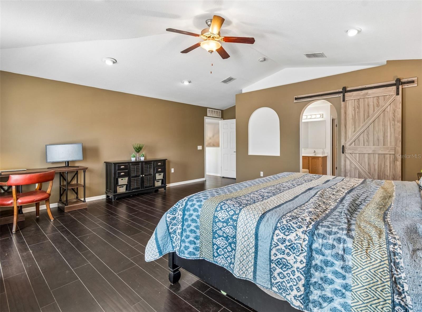 3216 BELLERICAY LN — photo 41