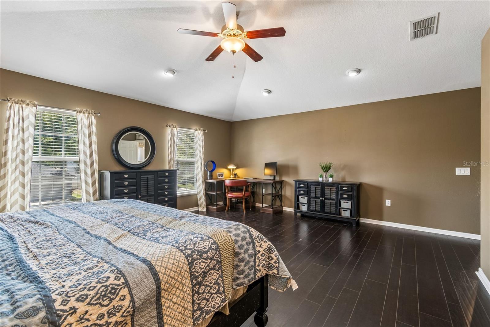 3216 BELLERICAY LN — photo 40