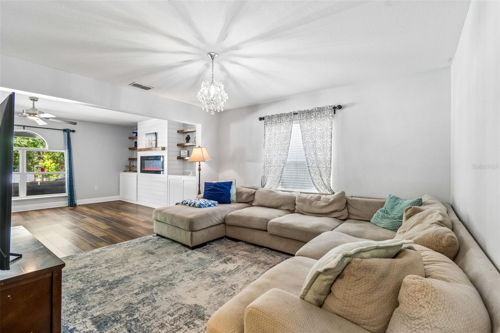3216 BELLERICAY LN — photo 10