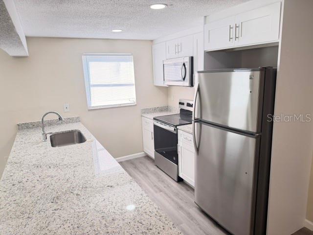 6430 BALDWYN AVE — photo 11