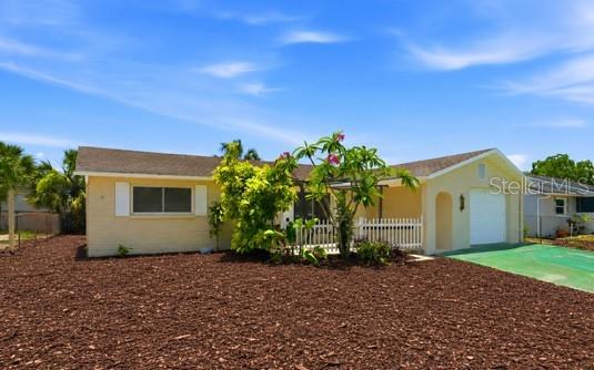 6430 BALDWYN AVE — photo 2