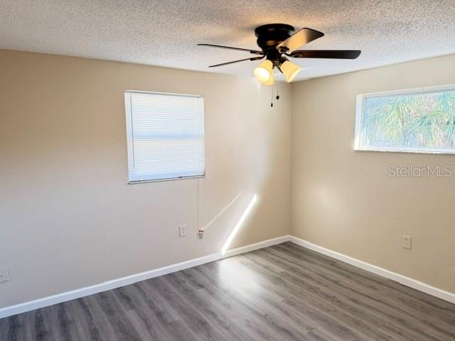 6430 BALDWYN AVE — photo 18