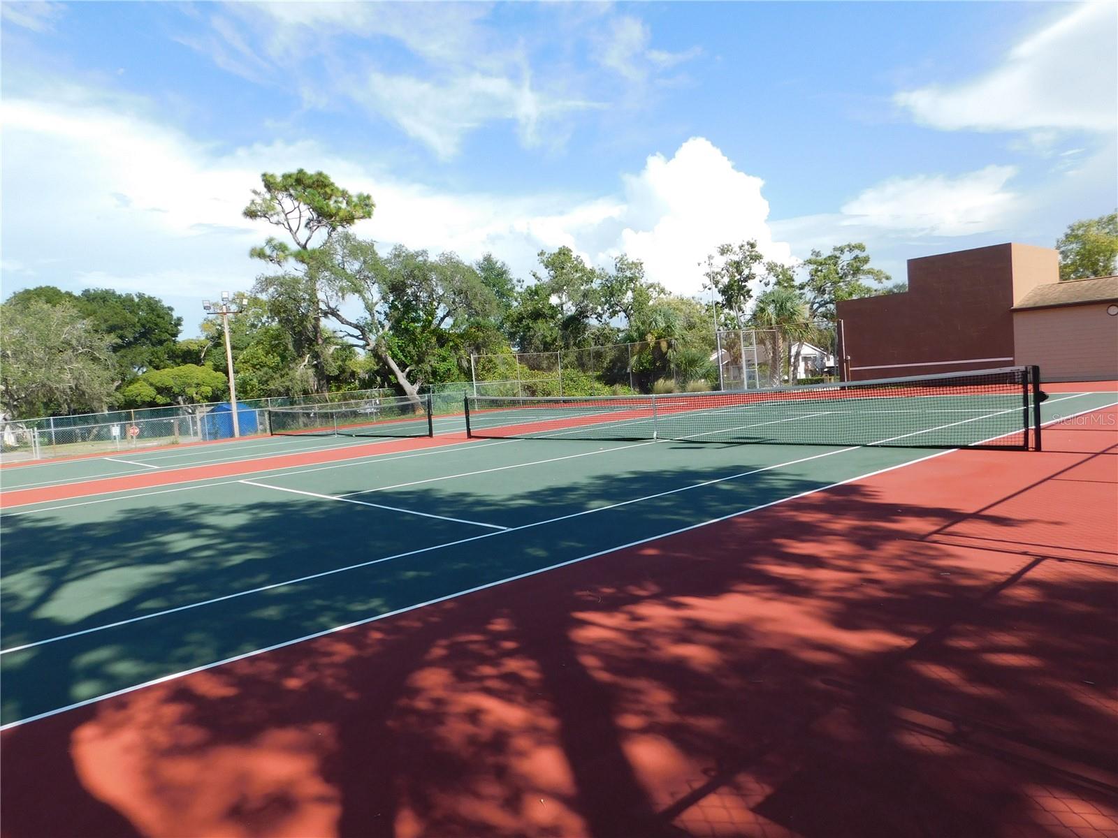 8020 HUNTERS WHIP ROW — photo 31
