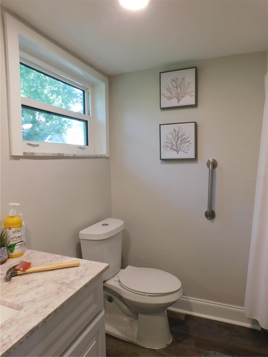 8020 HUNTERS WHIP ROW — photo 13